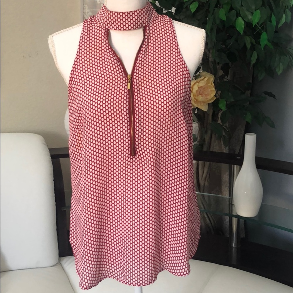 Sleeveless top